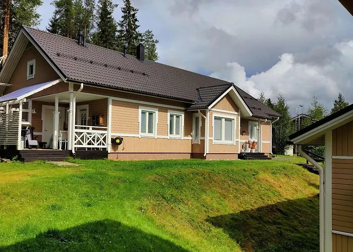 House Santas * רובניימי